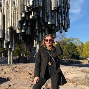 Meet your Posher, Anna